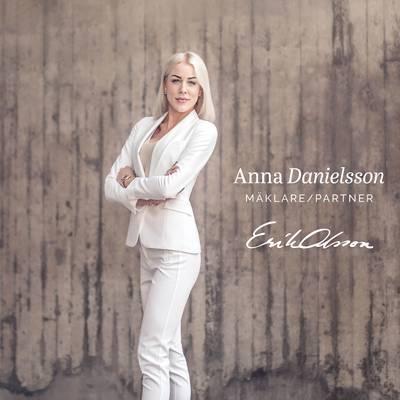 Mäklare Anna Danielsson